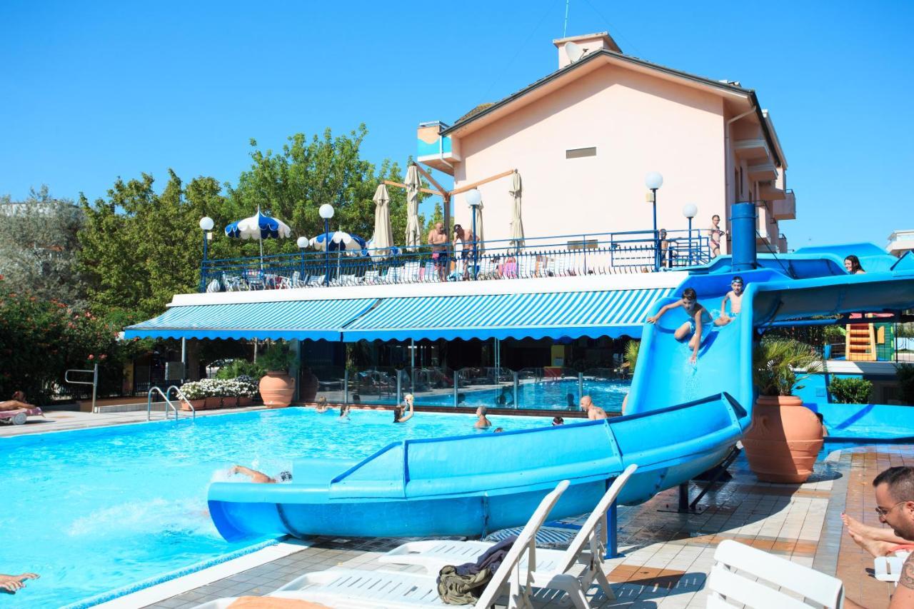 גאטאו א מארה Hotel Minerva מראה חיצוני תמונה